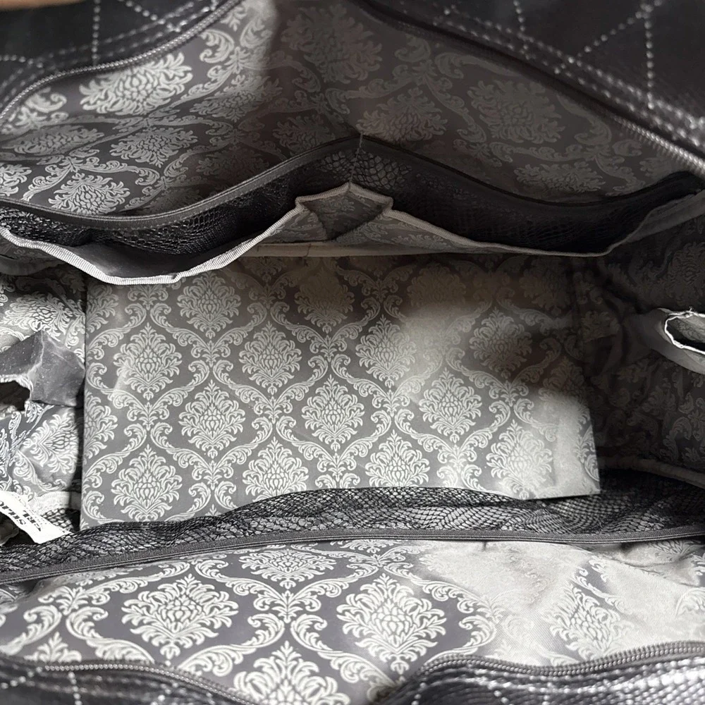 Mary Kay Cosmetic Makeup Travel Bag Tote Duffle Consultant Black‎ 16x12